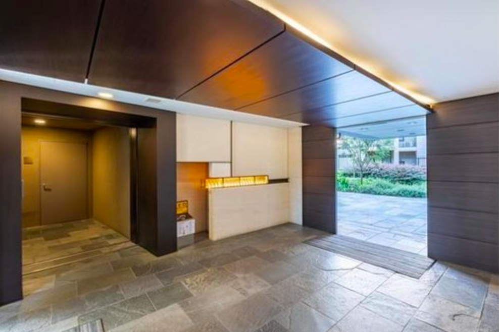 パークコート学芸大学デュアルプレイスのエントランス