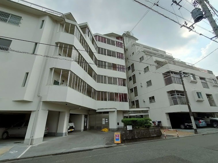 自由が丘スカイハイツの外観